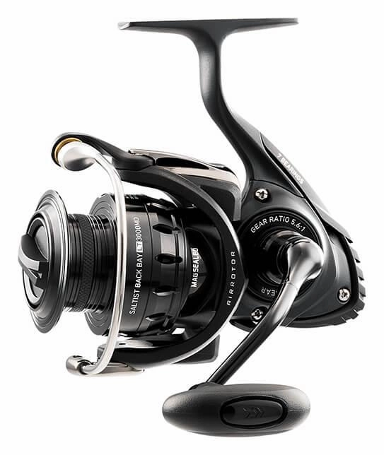 Daiwa Saltist Back Bay LT Light & Tough Spinning Reel