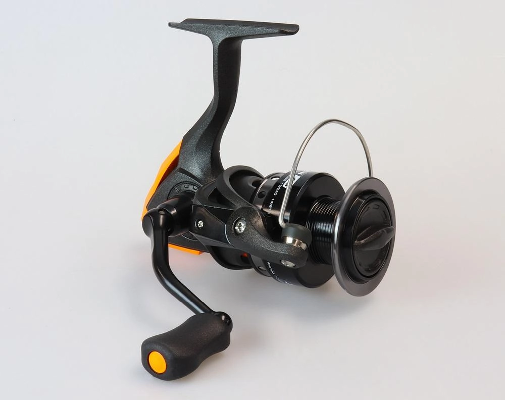 OKUMA Jaw Spinning Reel